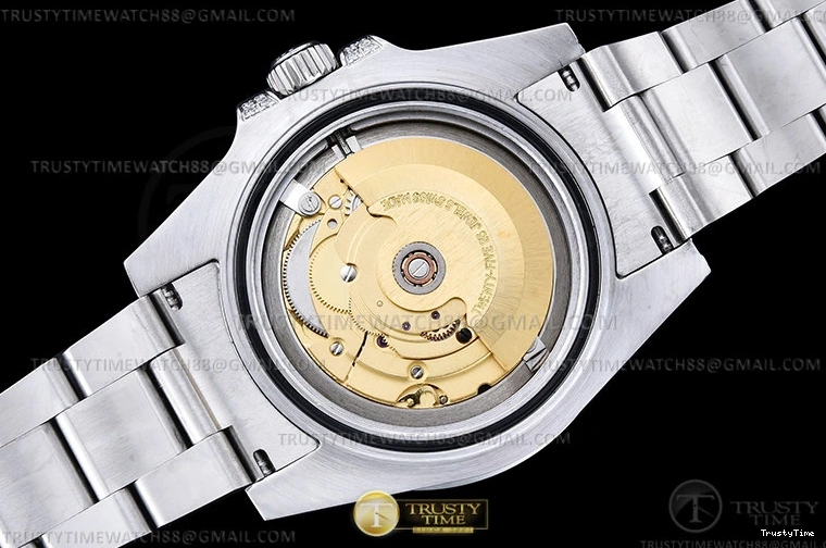 1206 Elegant Submariner 116610LV 904L Dia SS SS Grn Noob A 1080